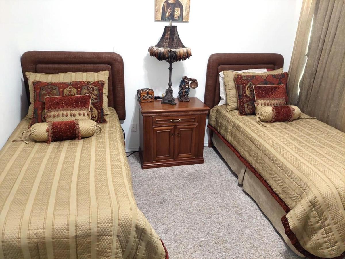 Beautifully Furnished 3Bd 2Br Pool Gated Condo In Mcallen, Tx ファー エクステリア 写真